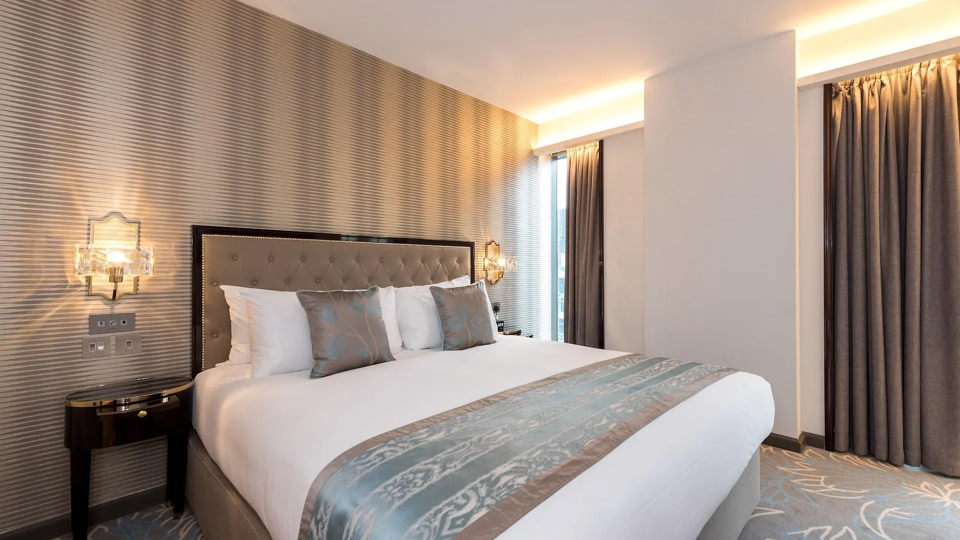 Hotel Saint London